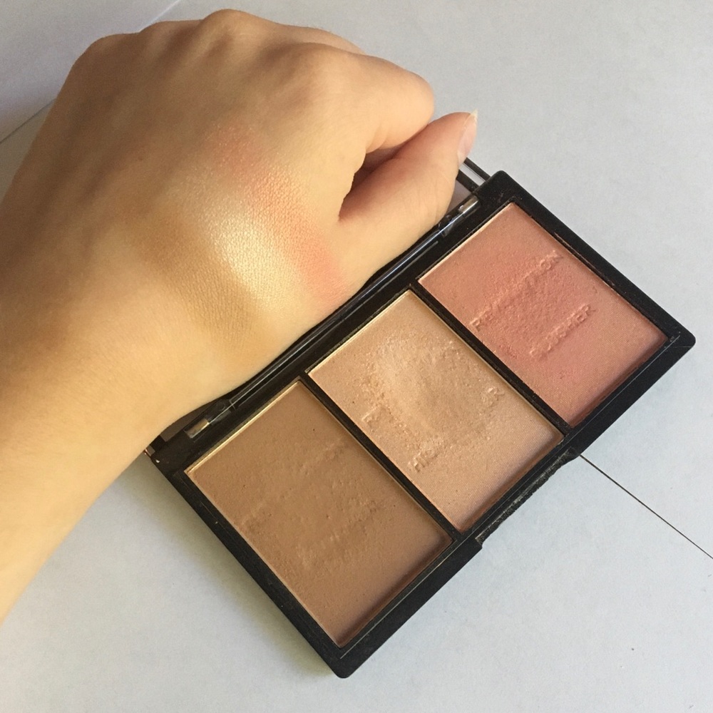 Bronzer, Highlighter, and Blush Face Palette